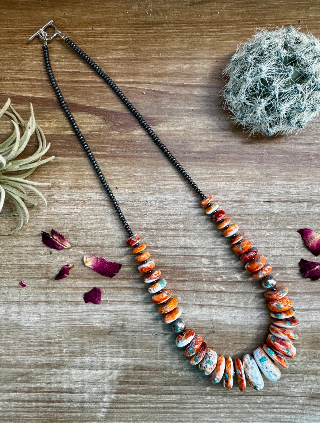 22 Inch Spiny Oyster Necklace