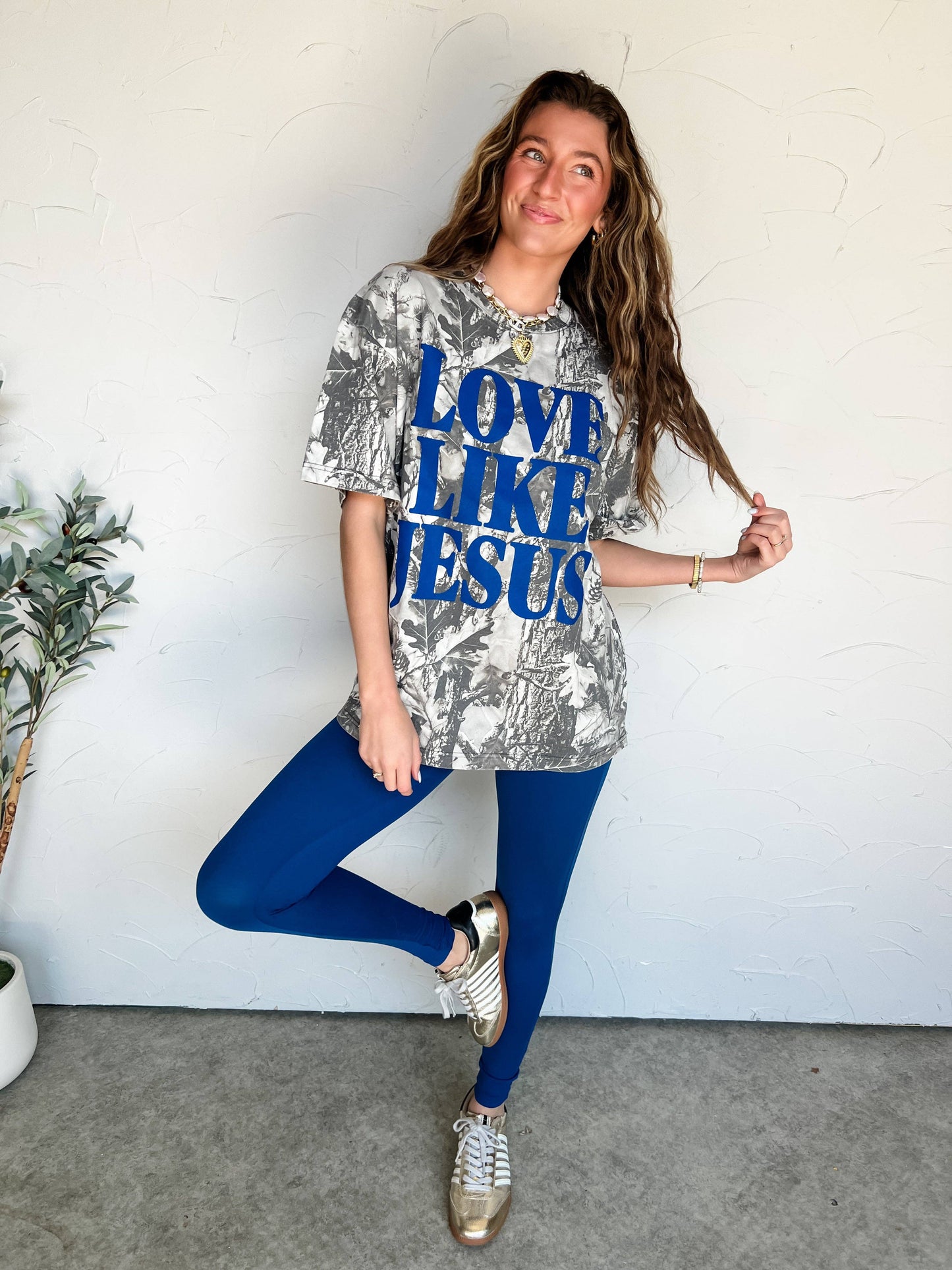 Love Like Jesus Tee - Grey Camo