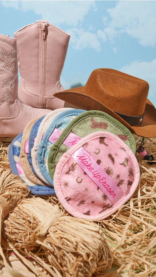Coastal Cowgirl 7 Day Set Makeup Eraser